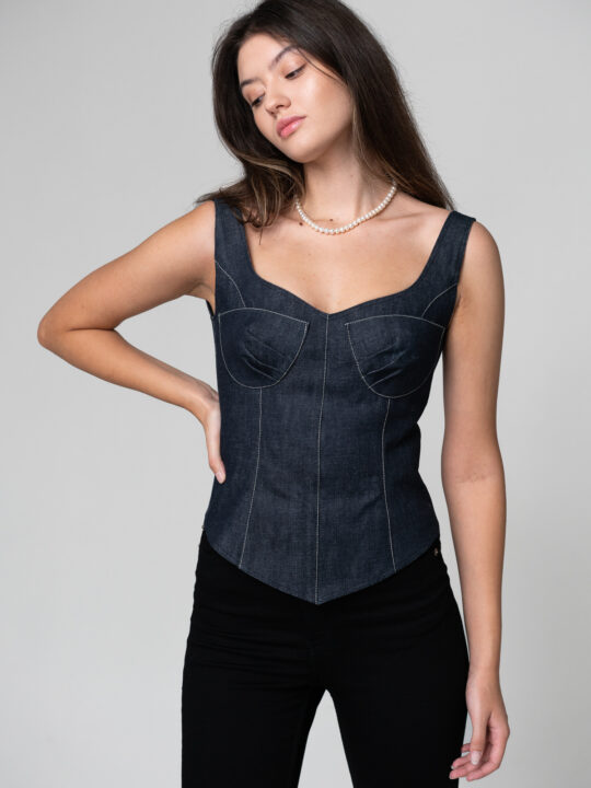 ‘Corset in the 2000s’