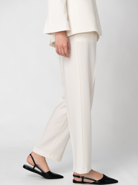 Pantaloni albi 'Why so serious?'